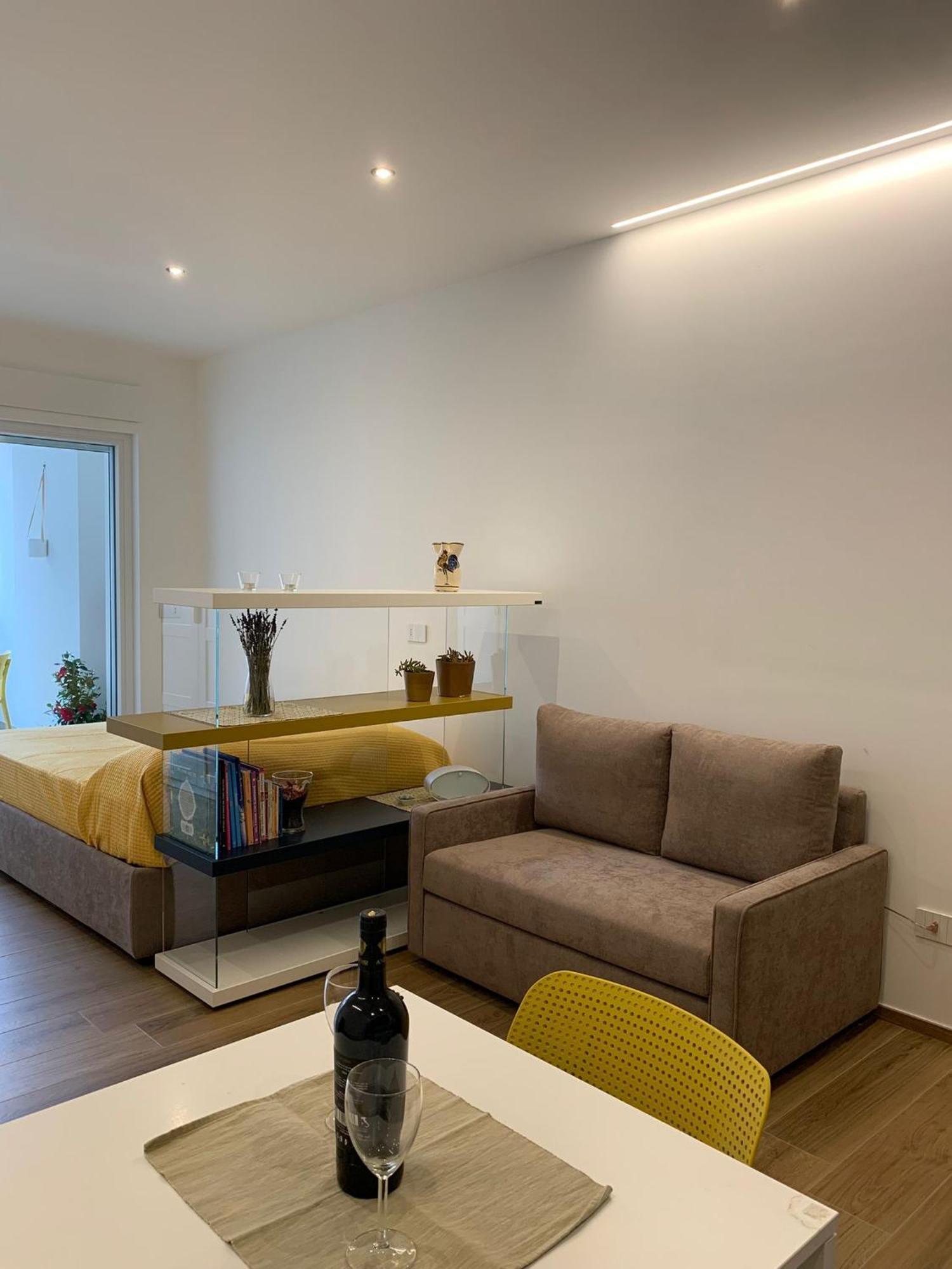 Domus13-With Private Parking Apartment Bari Exterior photo